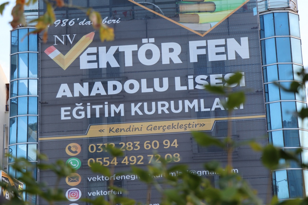 VEKTÖR FEN ANADOLU LİSESİ