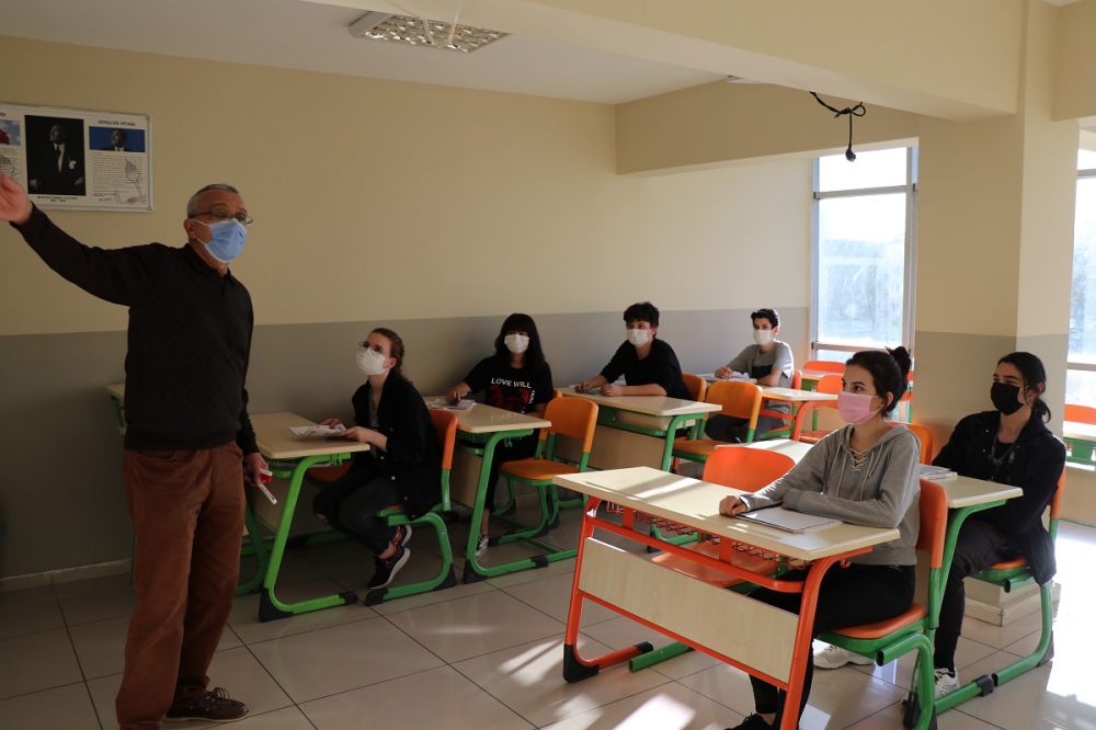 VEKTÖR FEN ANADOLU LİSESİ