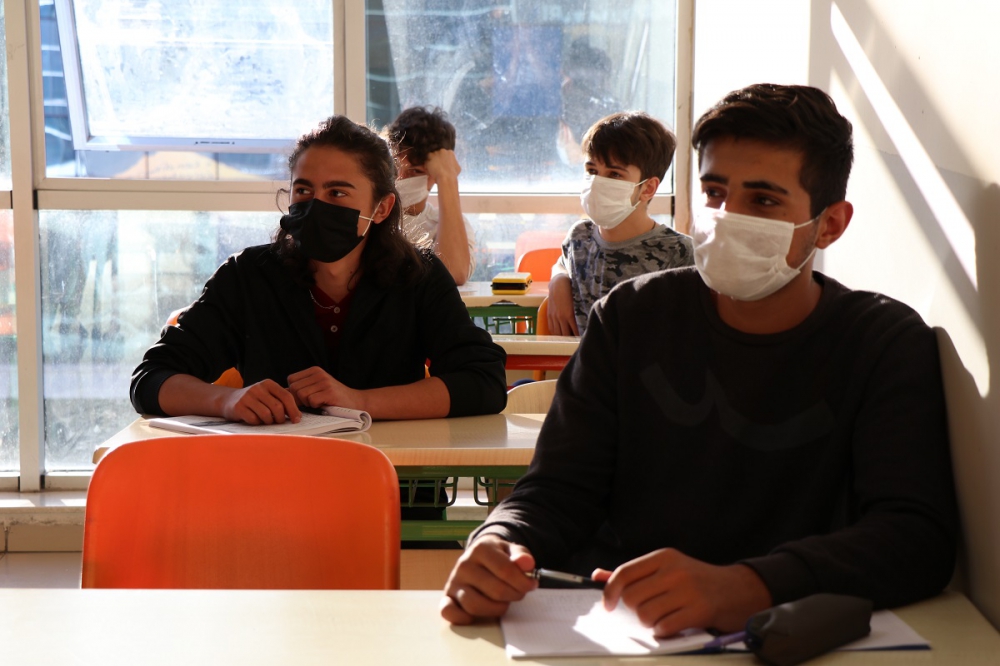 VEKTÖR FEN ANADOLU LİSESİ